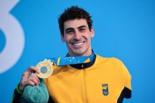 nadador-joinvilense-talisson-glock-conquista-tres-medalhas-no-parapan-de-santiago