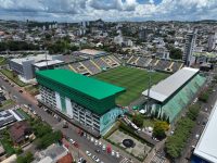 chapecoense-x-vitoria:-onde-assistir,-escalacoes-e-horario-do-jogo