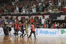 em-jogo-emocionante,-jec-futsal-vence-o-sorocaba-no-primeiro-jogo-da-semifinal-da-liga-nacional