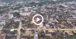 video:-7a-enchente-do-ano-em-rio-do-sul-chegou-ao-pico-com-rio-a-8,33-metros