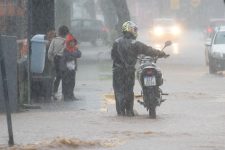 reviravolta-no-tempo-de-sc-deixa-6-regioes-em-alerta-para-temporais