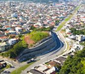 veja-no-nd+-hoje:-obras-em-palhoca,-feira-tematica-em-joinville-e-festa-de-natal-em-blumenau