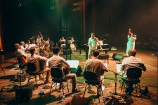 orquestra-brasileira-apresenta-concerto-de-natal-no-largo-da-catedral-de-florianopolis