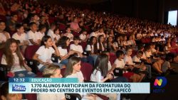 1770-alunos-participam-da-formatura-do-proerd-no-centro-de-eventos-em-chapeco