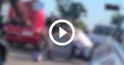 video:-com-transito-‘caotico’,-motociclista-e-homem-promovem-pancadaria-em-rua-de-joinville