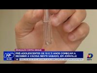 vacinacao-contra-dengue:-pre-adolescentes-de-dez-e-11-anos-recebem-doses-em-joinville