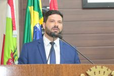 pressagio:-mp-e-contrario-a-defesa-de-ex-secretario-para-ver-conversas-antes-do-fim-do-processo